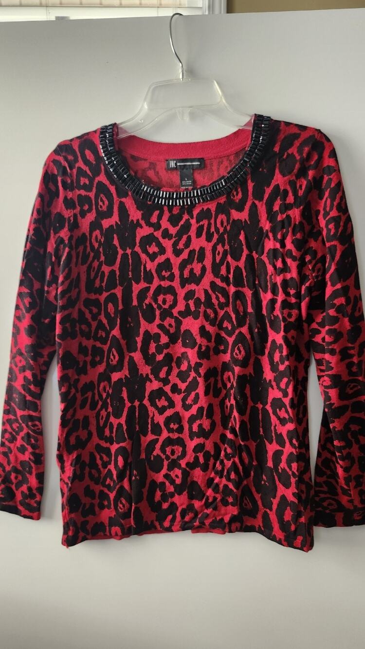 INC International Concepts Red Black Leopard Print Beaded Neck Sweater L #297